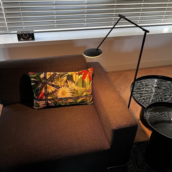 Highlight Dimbare vloerlamp Sapporo met geïntegreerde LED
