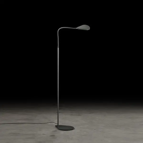 Holtkötter 'Dim to Warm' dimbare vloerlamp Type S met geïntegreerde LED