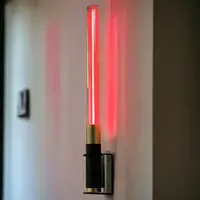 Elements Lighting Dimbare, draagbare en oplaadbare wand- tafellamp Helios met geïntegreerde LED