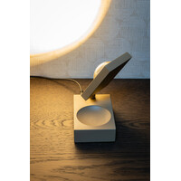 Expotrading 3-staps dimbare tafellamp Jake Cube met geïntegreerde LED