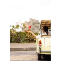 Zafferano Dimbare, draagbare en oplaadbare tafellamp Poldina met geïntegreerde LED