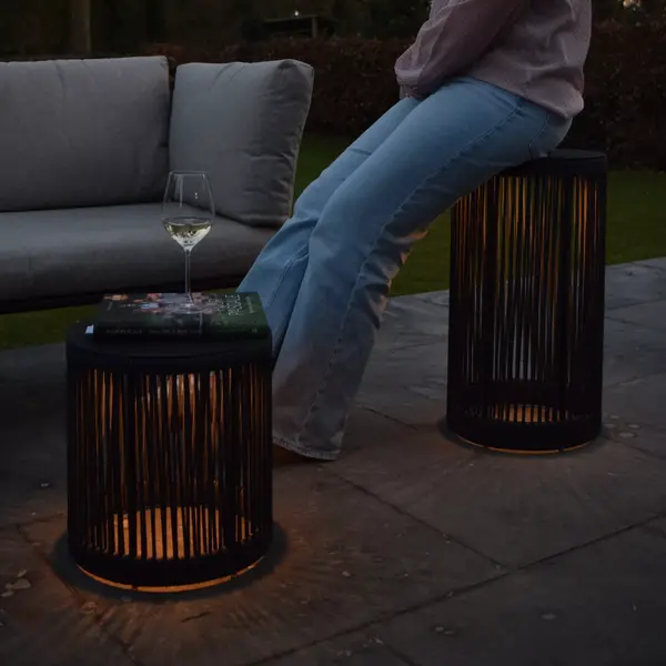 Lucide Oplaadbare, snoerloze, 3-staps dimbare vloerlamp Pingi met geïntegreerde LED