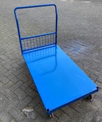 Bakwagen plateauwagen met gaaswanden 500kg laag model