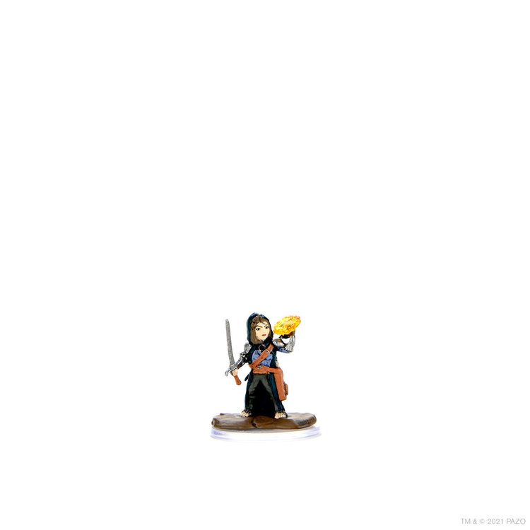 Wizkids Wizkids - Pathfinder Battles: Female Halfling Cleric