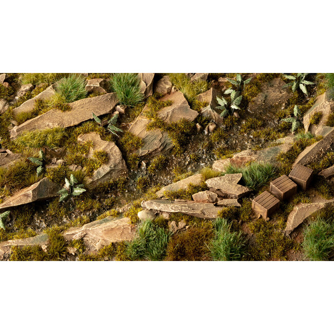 Gamers Grass GamersGrass: Tufts - Dark Moss 2mm