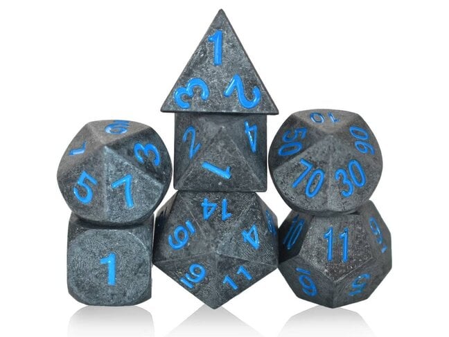 Würfelz Black with Blue Numbers - 7 Die Metal Set