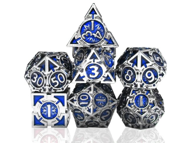 Würfelz Triangle Sapphire Blue with Silver - 7 Die Metal Set