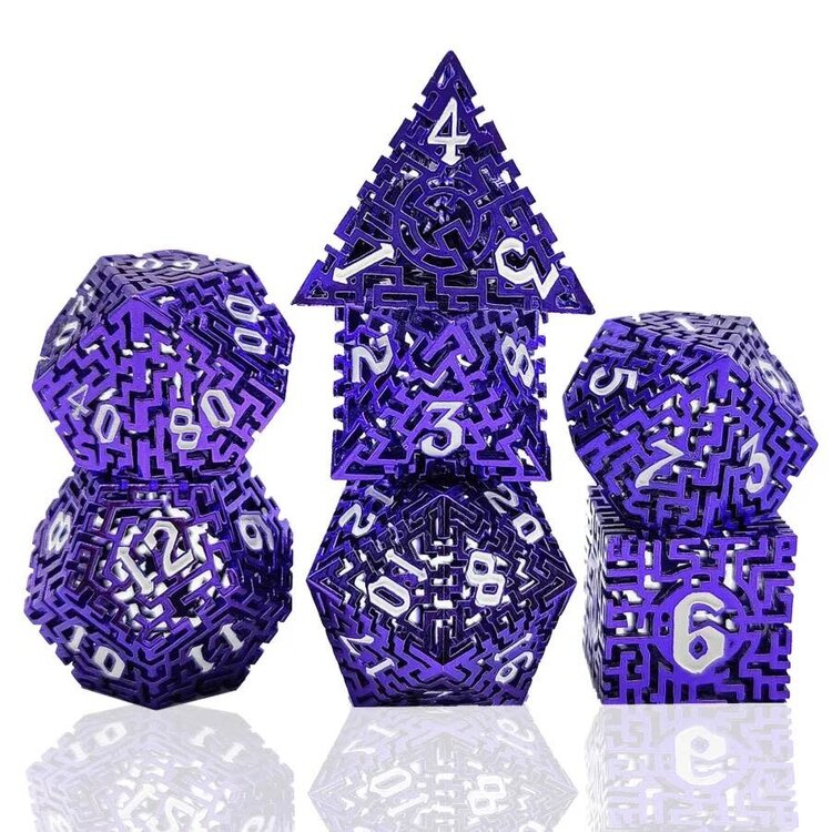 Würfelz Maze Purple with White Numbers - 7 Die Metal Set