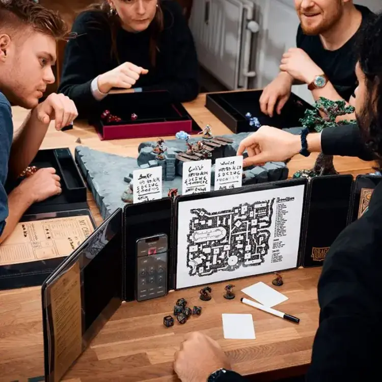 Dragon Shield Dragon Shield: Game Master Companion: Game Master Screen & Accessory Box - Midnight Blue