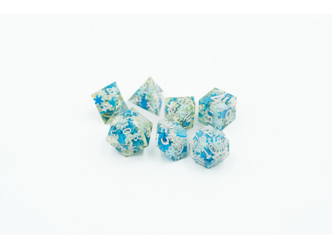 Würfelz Special Snowflake - 7 Die Sharp Edged Resin Set