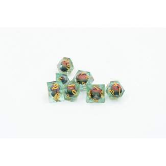 Würfelz Pearl Pattern Red Dragon Eye with Green - 7 Die Sharp Edged Resin Set