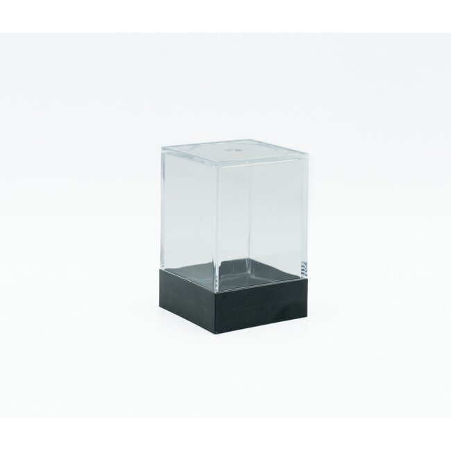 Würfelz Würfelz: Red Powder Black with Gold - 7 Die Sharp Edged Resin Set