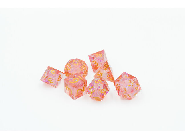Würfelz Gold Foil Pink with Golden Numbers - 7 Die Sharp Edged Resin Set
