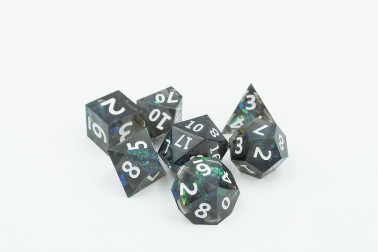 Würfelz Würfelz: Gold Foil Black with White - 7 Die Sharp Edged Resin Set