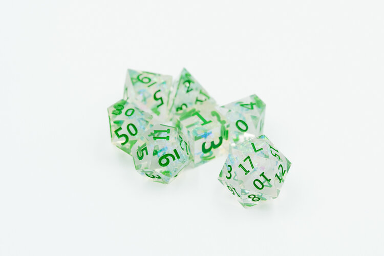 Würfelz Würfelz: Gold Foil Transparent with Green - 7 Die Sharp Edged Resin Set