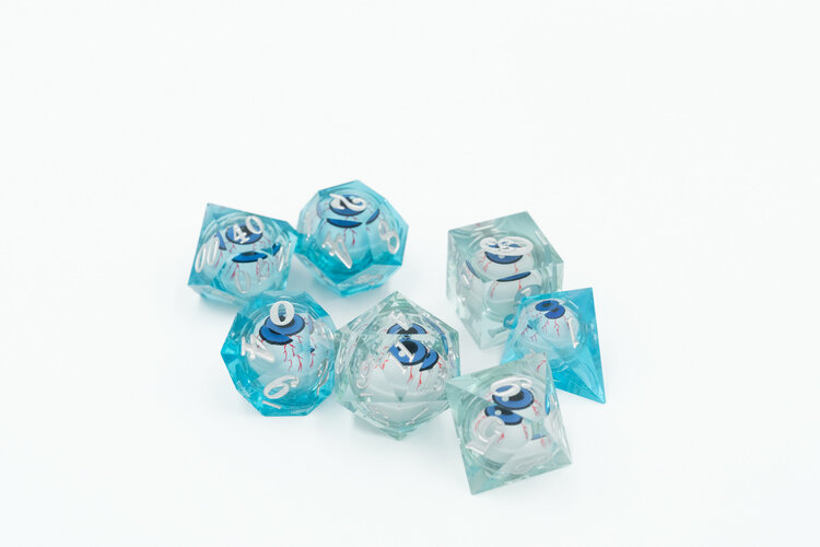 Würfelz Würfelz: Jimmy Blue Eyes Silver - 7 Die Sharp Edged Resin Set