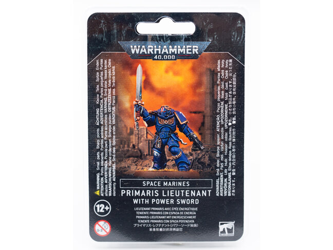 Games Workshop Warhammer Space Marines: Primaris Lieutenant with Power Sword
