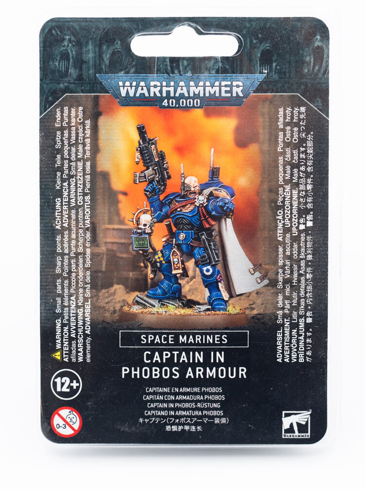 Games Workshop Warhammer Warhammer 40000 - Space Marines: Captain in Phobos Armour