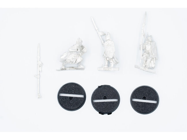 Games Workshop Warhammer Middle-Earth: Warriors of Numenor with Spears