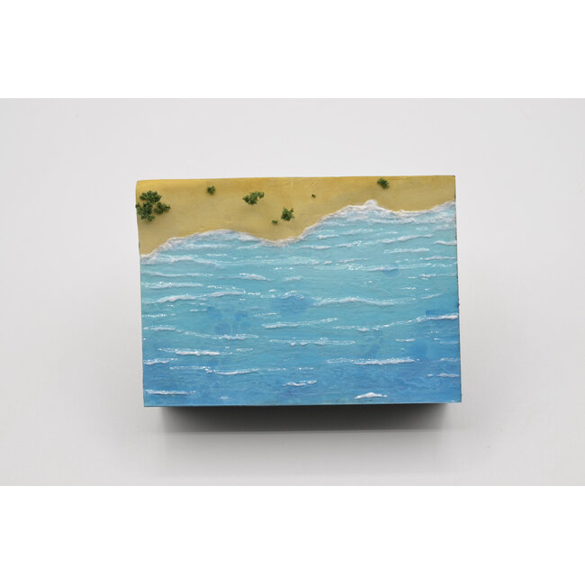 AK Interactive AK Interactive: Textured Styrene Sheet - Water Sheet Transparent - Still Water - 245 x 195mm (1 Unit)