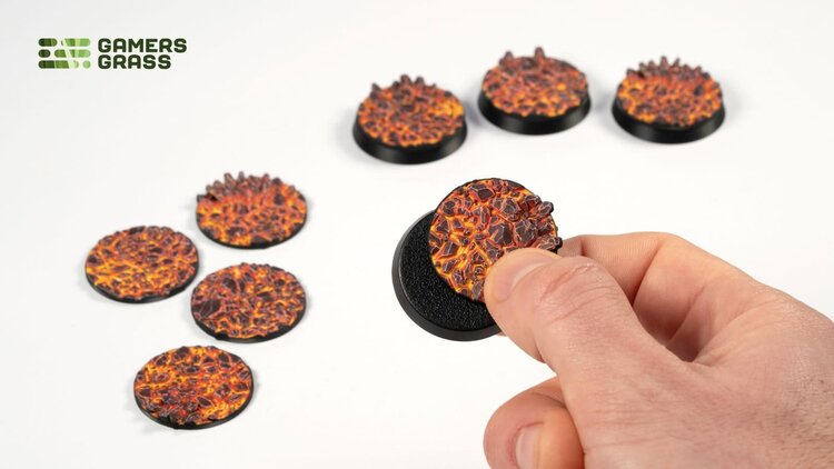 Gamers Grass Gamers Grass: Molten Lava - Round 32mm (8) - Battle Ready Topper