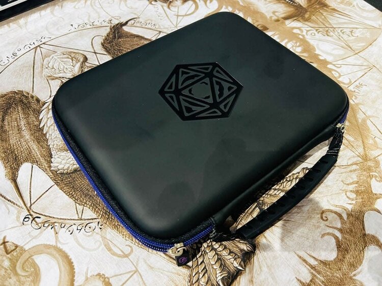 GlassStaff GlassStaff - Crit Stones: Arcanum Luxury Dice Case - Green