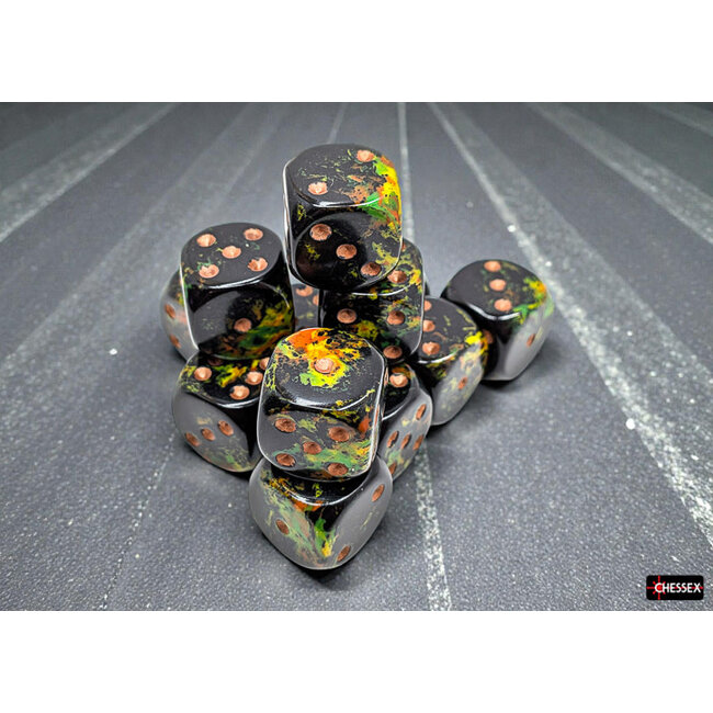 Chessex Deep Forest/gold - 12 Brush - 16mm D6 Dice Block