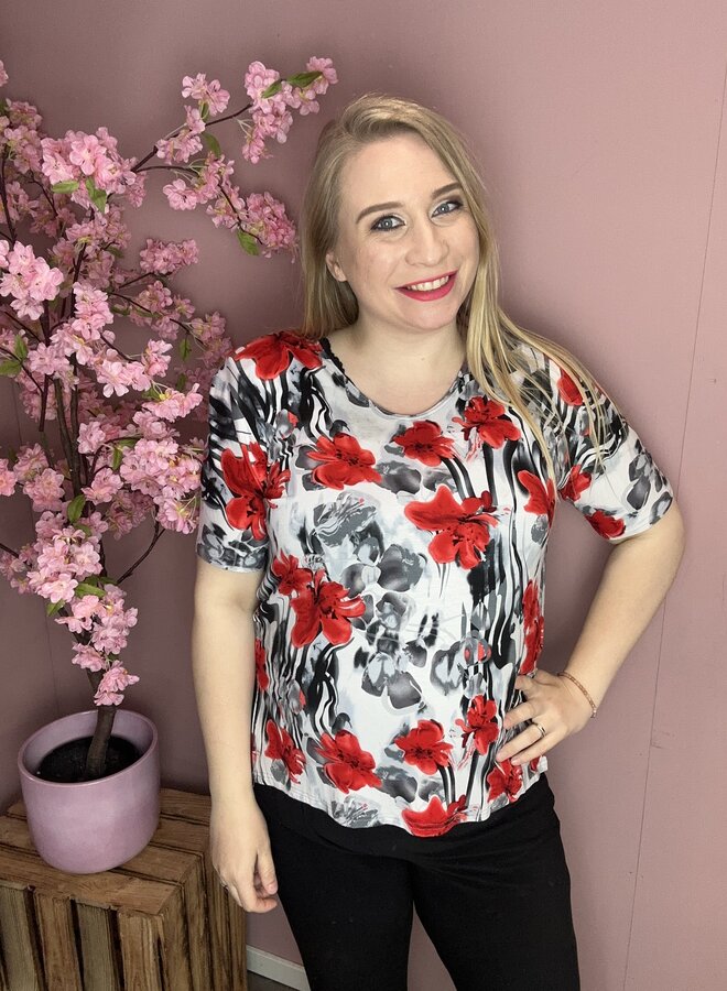 Shirt B-04 Lilly