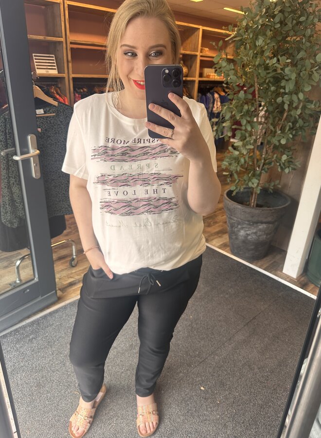 CARCRUZ LIFE SS O-NECK REG TEE JRS Cloude dancer/zebra