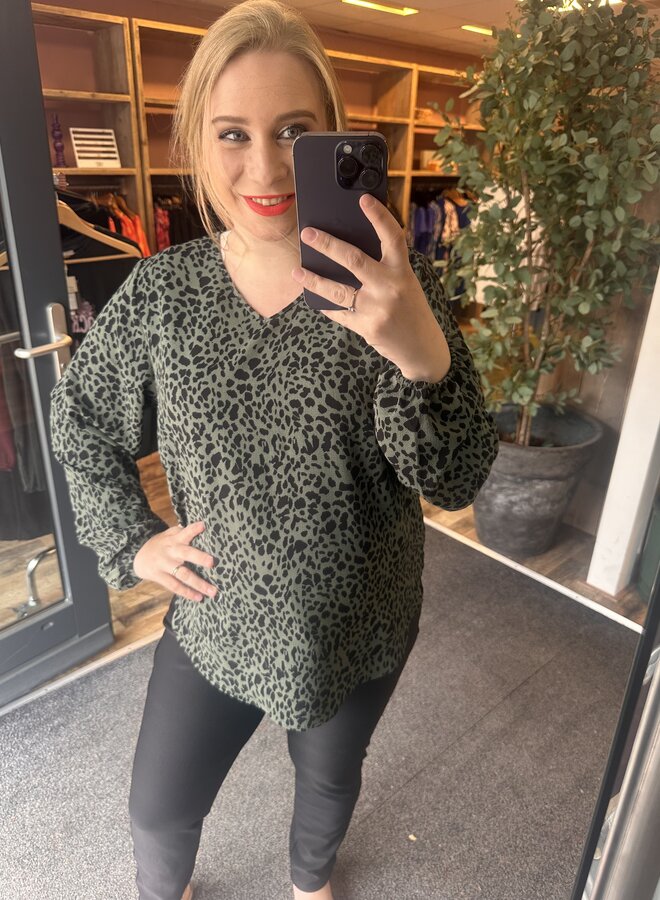 CARVICA LIFE L/S V-NECK TOP WVN NOOS Laurel Wreath/BLACK ANIM