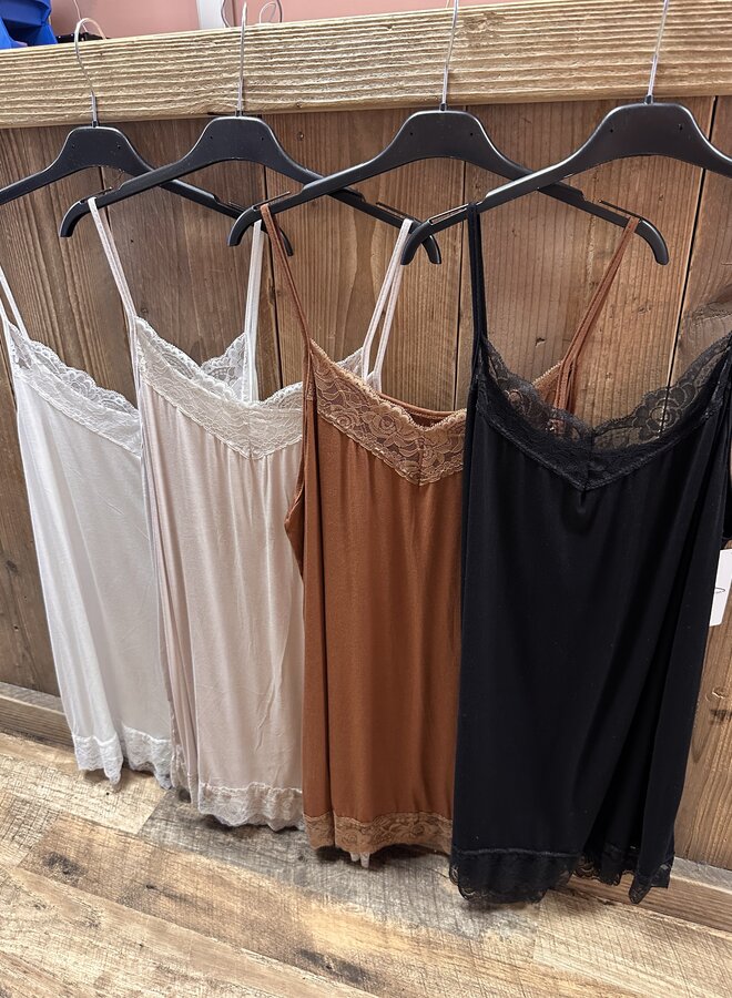 Top kant Madonna (meerdere kleuren)