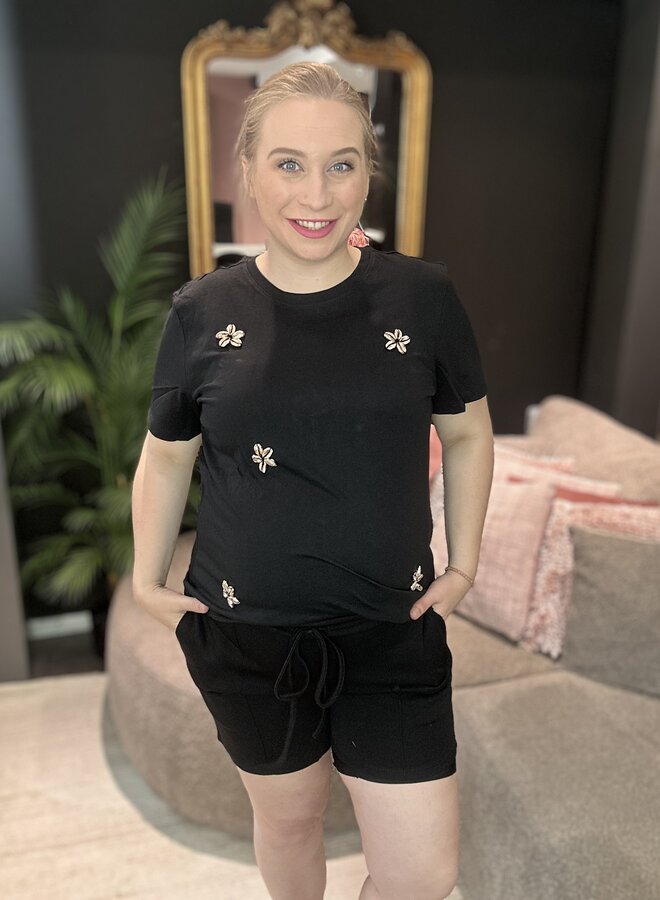 CARLENE S/S SEASHELL T-SHIRT BOX JRS Black Seashell flowers