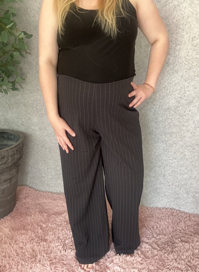 VMCBERLIN MY HW WIDE PANT CUR OBSIDIAN