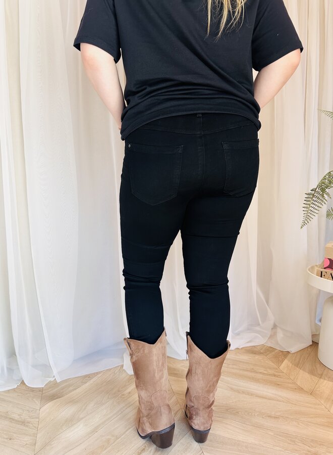 CARAUGUSTA HW SKINNY JEANS BLACK NOOS “32