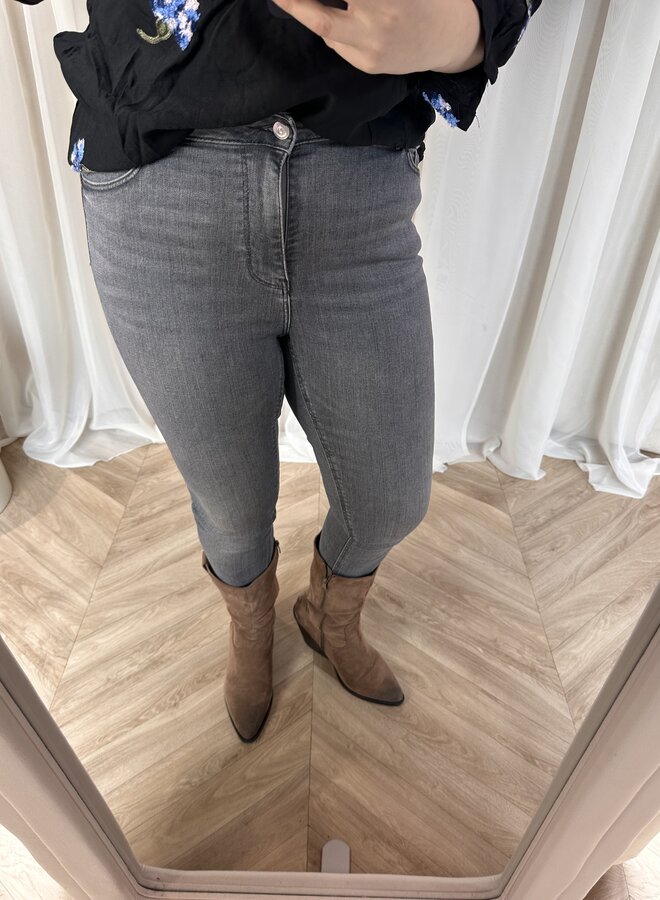 CARLAOLA HW SK JEA BB AZG870 NOOS