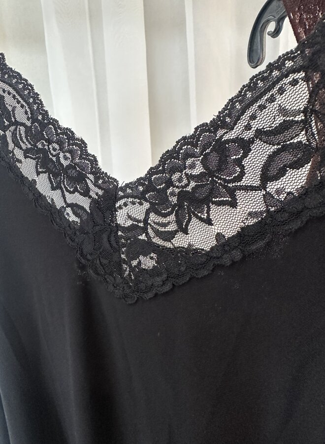 C-2123 Jurk kant (meerdere kleuren)