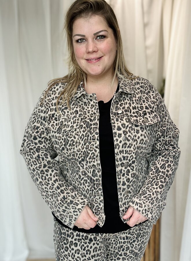 CAREMILY LEO HW STR CRP ANK DNM MAS Nomad/LEO