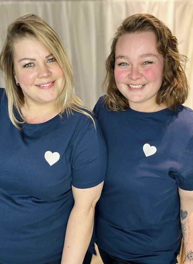 CARNINNA LIFE S/S O-NECK REG TEE JRS BS Naval Academy/HEART EMBR