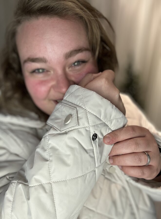 CARJULIET QUILTED HOOD JACKET NOOS Pumice Stone