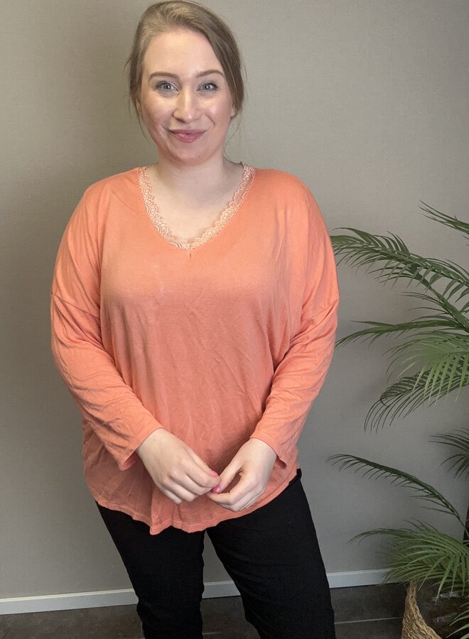 Shirt met kanten hals Hester