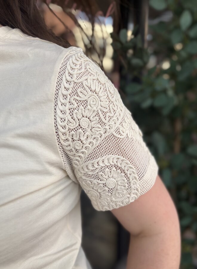 CARMIRLA LIFE S/S O-NECK TOP JRS Birch