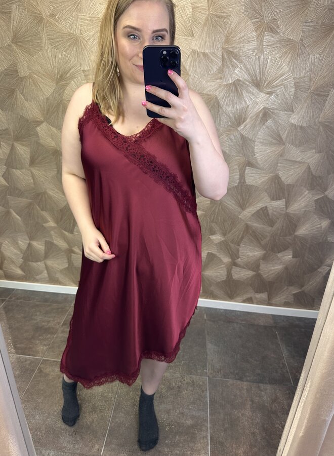 Jurk Satijn (meerdere kleuren)