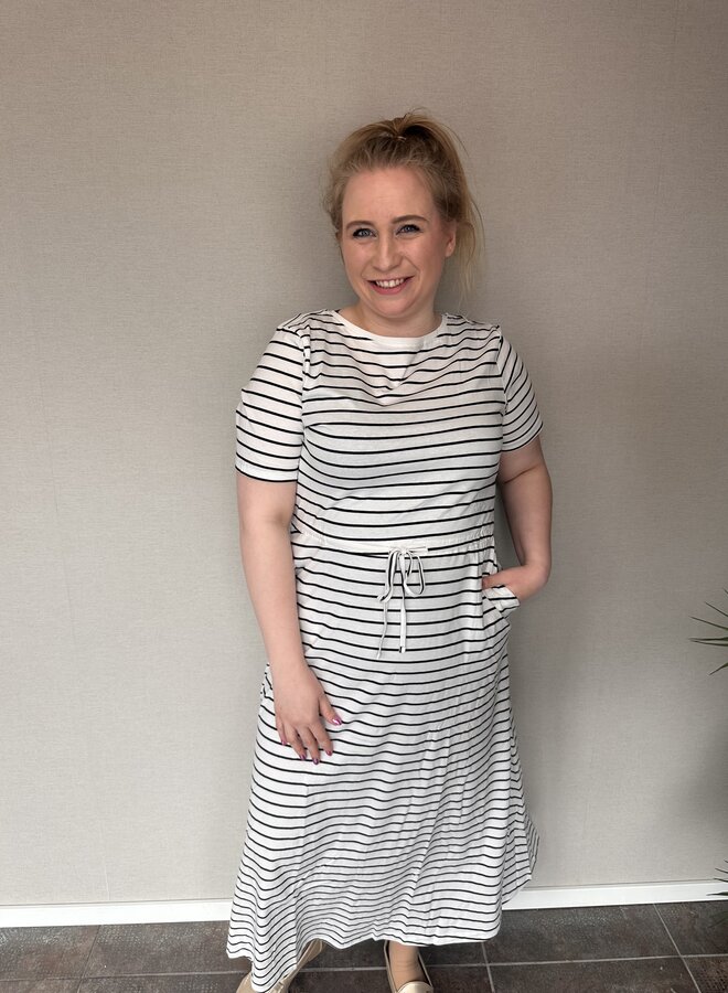 CARBLOOM S/S MAXI DRESS JRS Cloud Dancer (Dina) Black