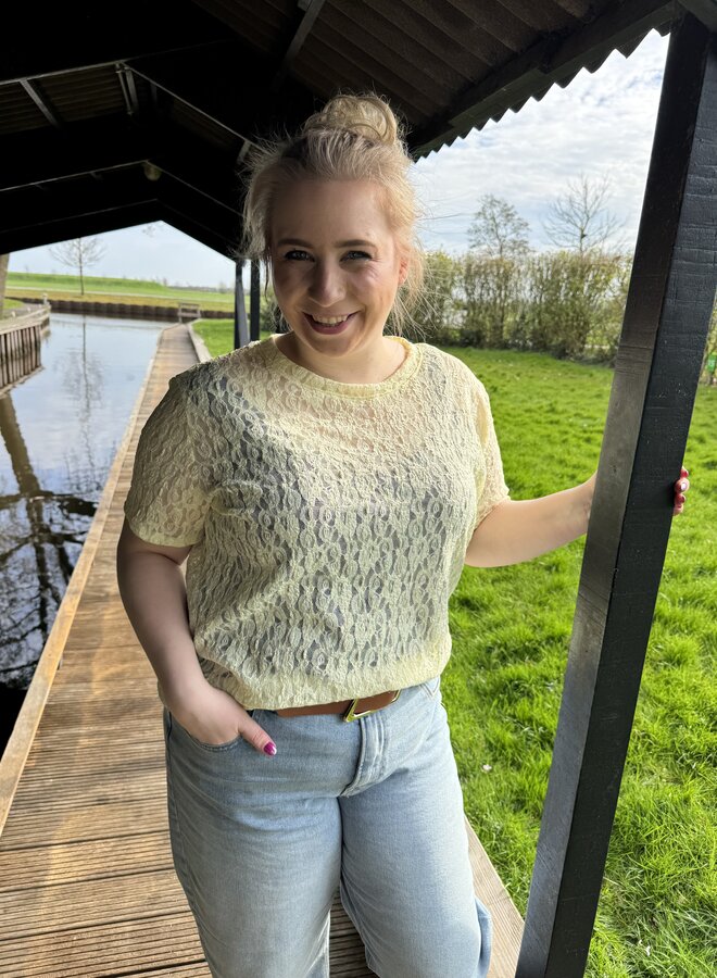 Shirt Daisy (meerdere kleuren)