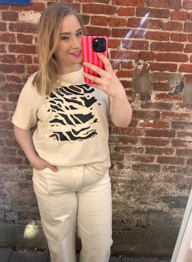 CARBOOSTERY SS REG TEE JRS Birch/GRAPHIC AN