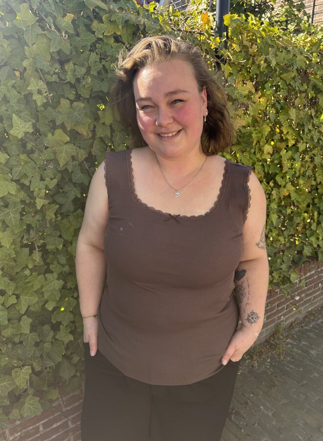 CARFENJA LACE TANK TOP JRS Chocolate Martini