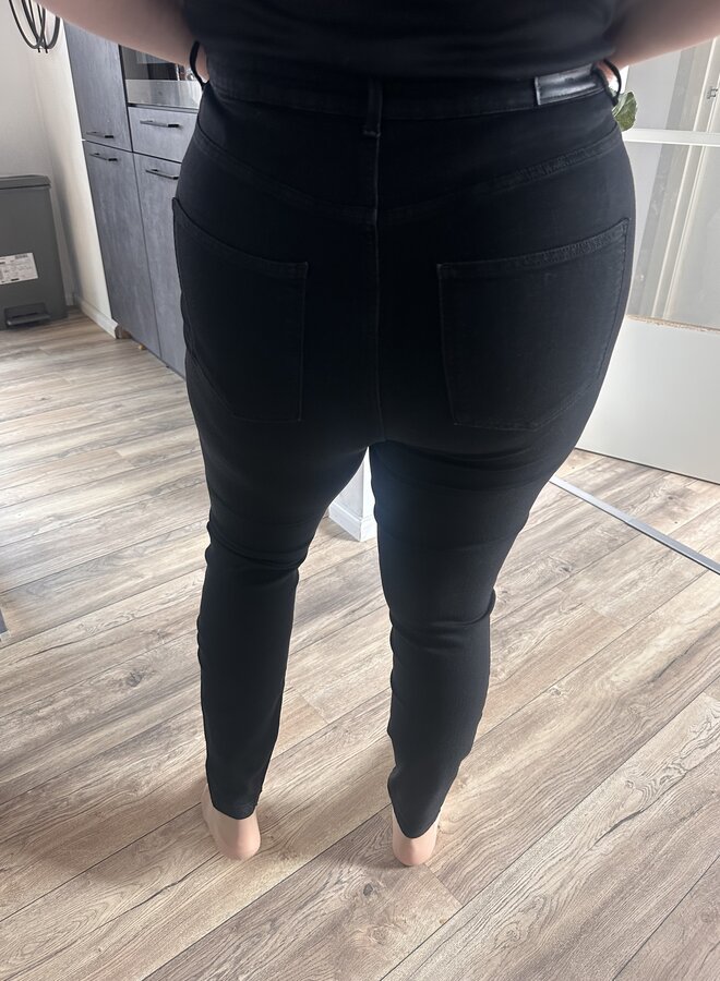 VMSANDRA SHR SKINNY JEANS BLACK GA CUR Black