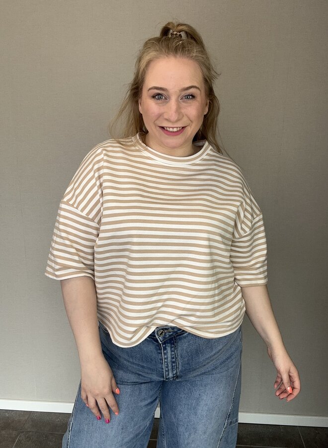Shirt Mae (meerdere kleuren)