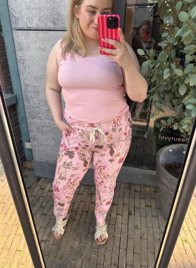 Broek Julia