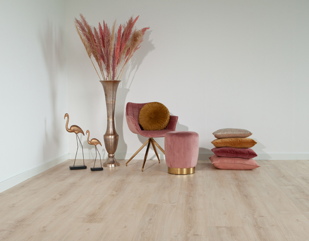 Douwes Dekker Elegant Extra Lange Plank Komijn 4V Laminaat Douwes Dekker Elegant Extra Lange Plank Komijn 4V Laminaat